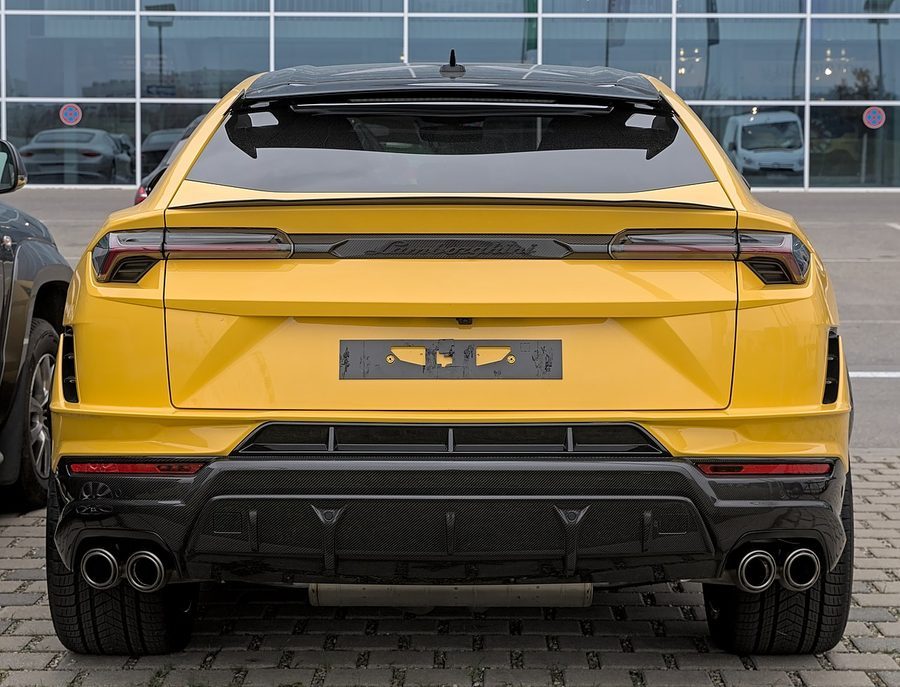 Lamborghini Urus Dubai